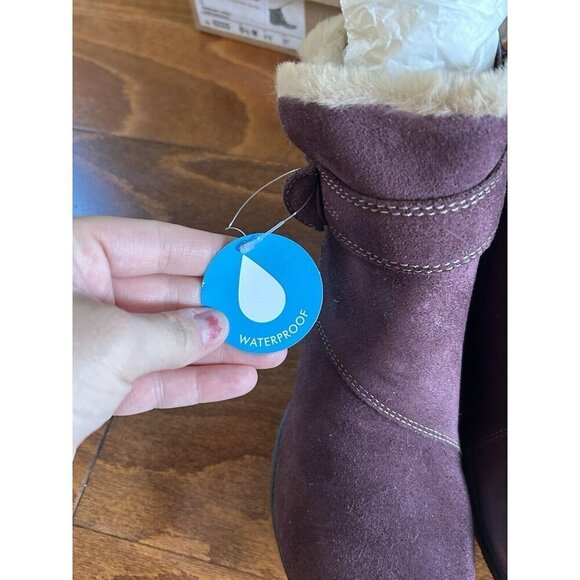 Clarks Women's Roseville 6.5 M Ankle Boot Fur Lined Mahogany Slip On NEW - Picture 8 of 11